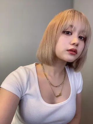 ショート カラー ヘアアレンジ 韓国風×透明感カラー 髪質改善オタベシンヤのヘアスタイル