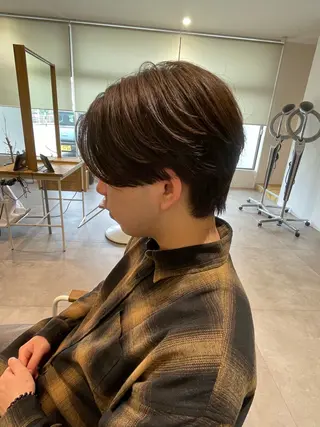 ミディアム 樋口 令惟のヘアスタイル