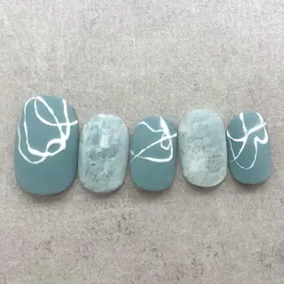 ネイル esby Loely MIZUKIのネイルデザイン