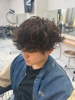 パーマ メンズ 本田 有里のヘアスタイル