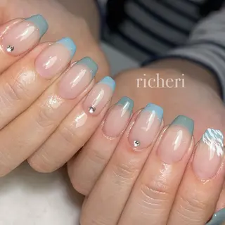 ミディアム ネイル richeri beautyのネイルデザイン