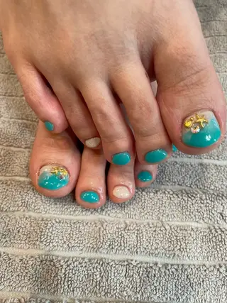 ネイル 佐藤  悠子のネイルデザイン