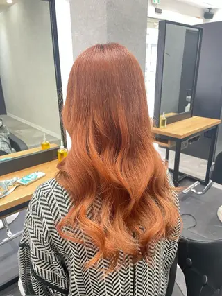 ロング カラー THE2ND 大竹 瞳のヘアスタイル