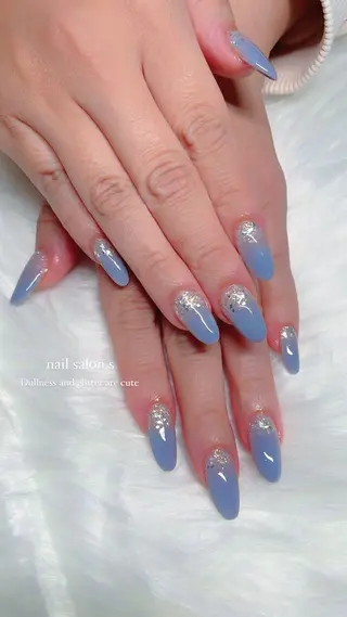 ネイル 関山 志乃のネイルデザイン