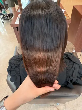 ミディアム Reginavita栄店 【レジナヴィータ】所属・鈴木 二依奈のヘアスタイル