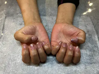 ネイル lil shine .nail所属・中尾 葉月のネイルデザイン