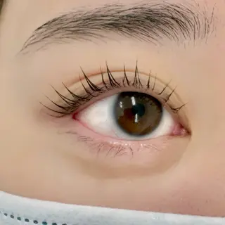 マツエク・マツパ Laule’a 【まつげと眉毛サロン】所属・Laule’a / JURI♡のマツエク・マツパデザイン