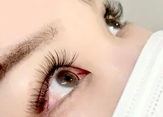 マツエク・マツパ emu所属・持続力、デザイン特化 emu🍒ayumiのマツエク・マツパデザイン