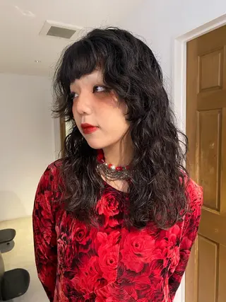 セミロング パーマ 後藤 一真のヘアスタイル