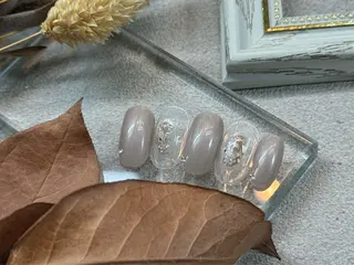 ネイル 小野里 七海のネイルデザイン