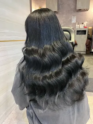 ロング カラー Hina🐣 elubylovisのヘアスタイル