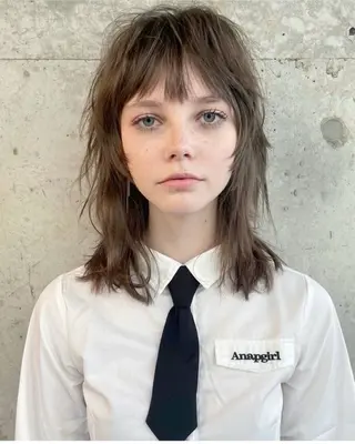 セミロング nalu.所属・前山 七海のヘアスタイル