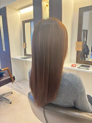 カラー 山本 詩織のヘアスタイル