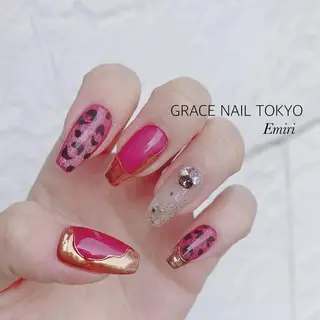 ネイル エミリ♡ トップアーティストのネイルデザイン
