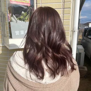 セミロング カラー 髪質改善のプロ✨りな さんのヘアスタイル