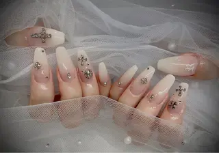 ネイル I-nailロング /ワンホン/キラキラのネイルデザイン