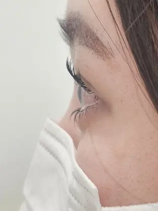 マツエク・マツパ Refoile所属・11/4open👏 Refoile🎉のマツエク・マツパデザイン