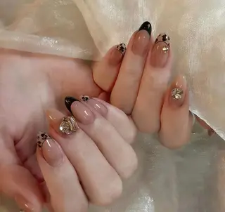 ネイル Pure&Rich Nailのネイルデザイン