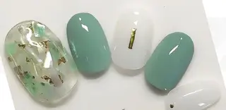 ネイル ゲン レイカのネイルデザイン