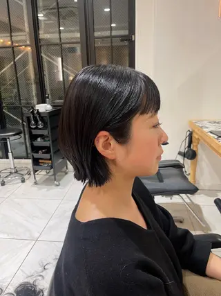 ショート ナミ🩶暗髪/暖色 ❤️/透明感/縮毛のヘアスタイル