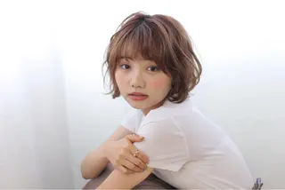 ショート 透明感カラー⭐️ 田嶋麗奈のヘアスタイル