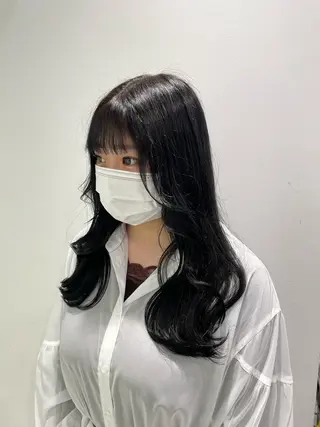 セミロング カラー パーマ ヘアアレンジ ネイル マツエク・マツパ 韓国風ベージュ🤎 赤みなし🌿横浜🤎のヘアスタイル