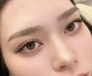 ネイル マツエク・マツパ アイブロウ Nail&eye Belire 新宿のネイルデザイン