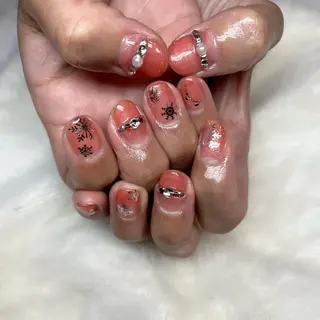 ネイル es nailのネイルデザイン