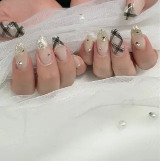 ネイル 東 千夏のネイルデザイン