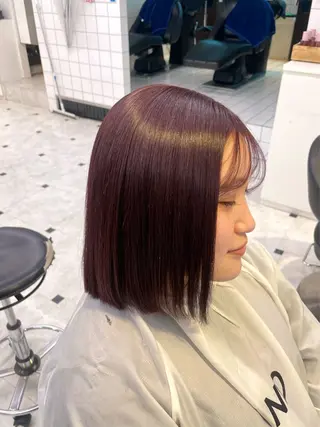ミディアム 🩵透明感カラー× 縮毛ボブ🩵のヘアスタイル