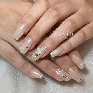 ネイル パラジェル認定サロン　ネイルケア&スパ　Lovin【ラヴィン】所属・田中 凜歌のネイルデザイン