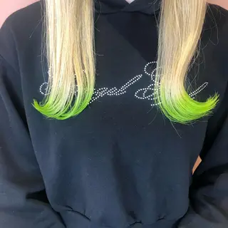 ロング カラー 艶ハイトーン👑♡ NATSUKIのヘアスタイル