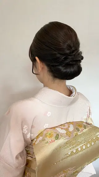 ヘアアレンジ ヘアアンドメイクムタ 新居のヘアスタイル