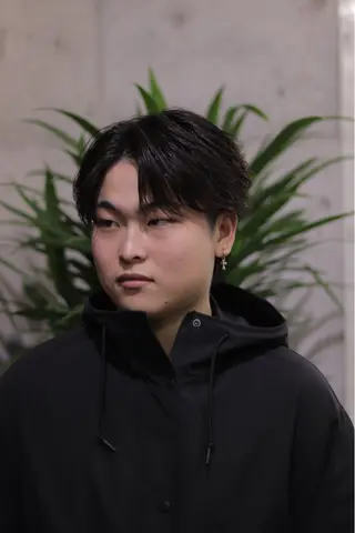 ミディアム パーマ メンズ 山口 陽平のヘアスタイル