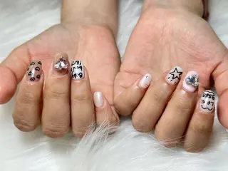 ネイル Mona【パラジェル ・長さ出し専門店】のネイルデザイン