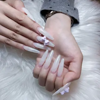 ネイル Ｌｉｎｏ’ｂ所属・Aulu'b るなのネイルデザイン