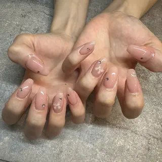 ネイル nami🐰🎀 堺筋本町ネイルサロンのネイルデザイン