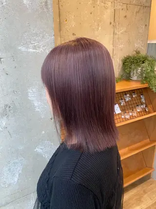 ミディアム カラー 藤野 凪沙のヘアスタイル