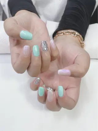 ネイル 谷口 瞳のネイルデザイン