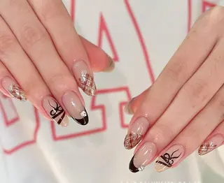 ネイル 🍑 momo_nailのネイルデザイン