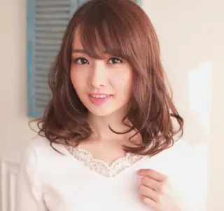 セミロング カラー パーマ LUANA所属・石丸 智英のヘアスタイル