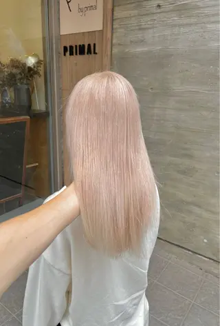 セミロング カラー ハイトーンカラ ー/小川のヘアスタイル