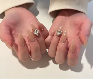 ネイル u1salon所属・ゆい ユイのネイルデザイン