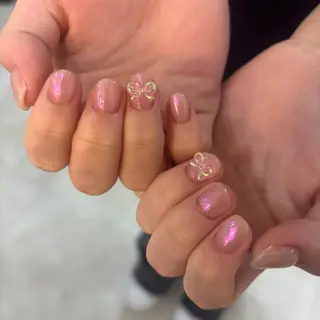 ネイル 栗田 ゆう子のネイルデザイン