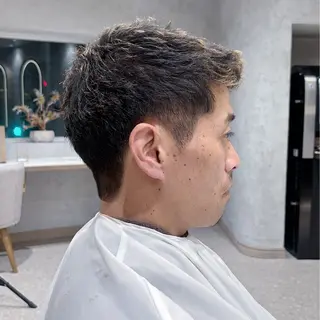 メンズ Cloe 博多　【クロエ　ハカタ】所属・尾崎 大輔のヘアスタイル