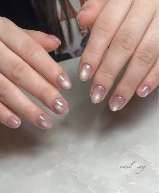 ネイル ｉｎｇ .のネイルデザイン