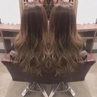 ロング カラー レイヤーカット匠 イソザキノリユキのヘアスタイル