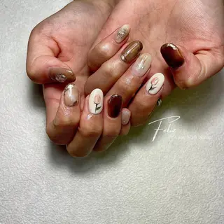 ネイル Feliz所属・Feliz 楽しいネイルサロンのネイルデザイン