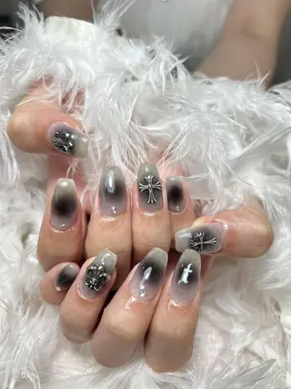 ネイル DEMAIN- 🌹のネイルデザイン