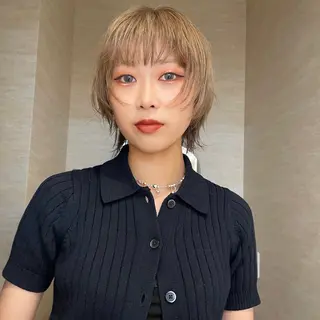 ショート カラー ベージュ/透明感/ 桃子🎀のヘアスタイル